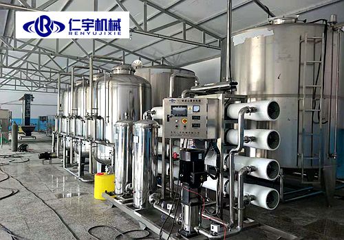 桶装水灌装机厂家带您看开云(中国)客户的安装现场